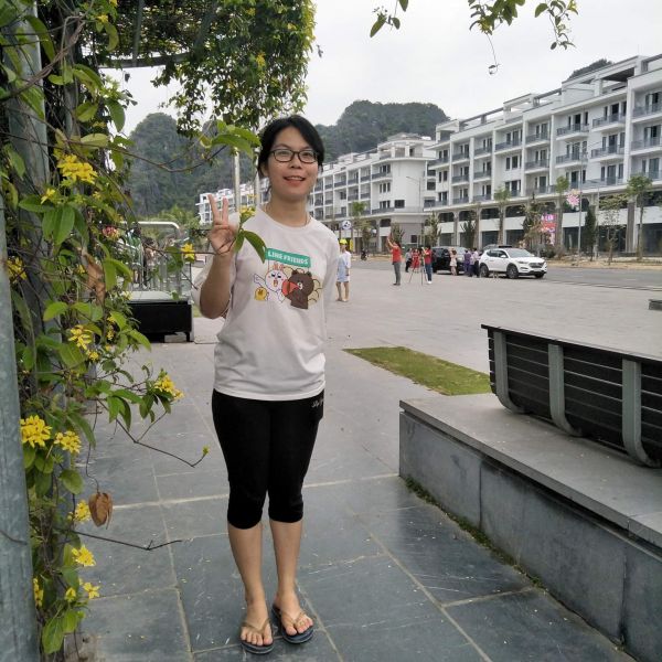 Sv Lê Huệ Y5, ĐH Y Hà Nội