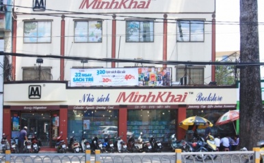 Nhà sách Minh Khai đã mở bán bộ sách CHĂM SÓC SỨC KHỎE TRẺ EM TOÀN DIỆN tác giả Bác sĩ Trần Thị Hoa